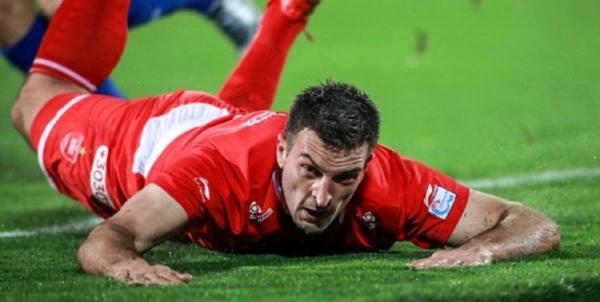 رسمی شد؛ پرسپولیس از سه پنجره نقل و انتقالات محروم شد رسمی شد؛ پرسپولیس از سه پنجره جابجایی محروم شد