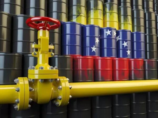 استفاده از میعانات ایران به فراوری نفت ونزوئلا یاری می نماید