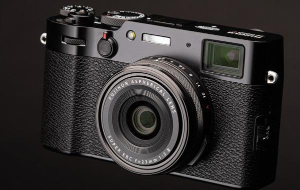 آنالیز دوربین فوجی فیلم X، 100V؛ برترین دوربین کامپکت موجود با لنز پرایم