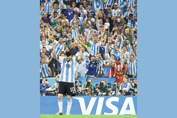 لب خوانی شادی بعد از گل لیونل مسی ، رمزگشایی از جمله کاپیتان آرژانتین در لحظه تاریخی